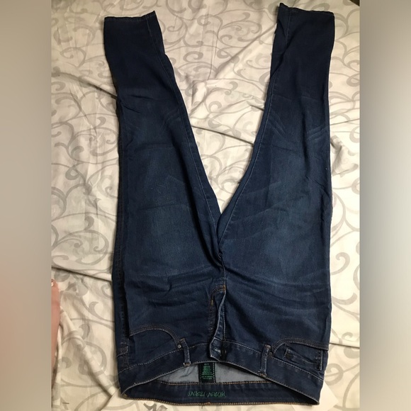 Worn jeans brand - Picture 1 of 2